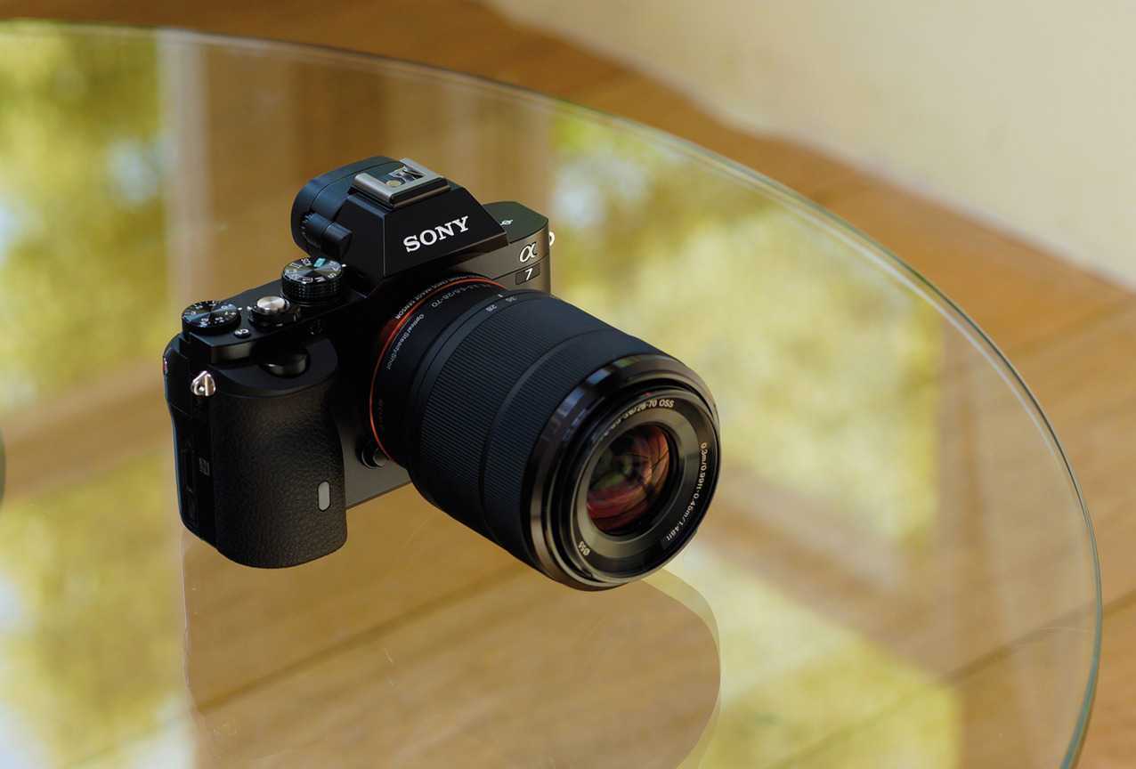 Видеокамера зеркальная Sony а7 III объектив