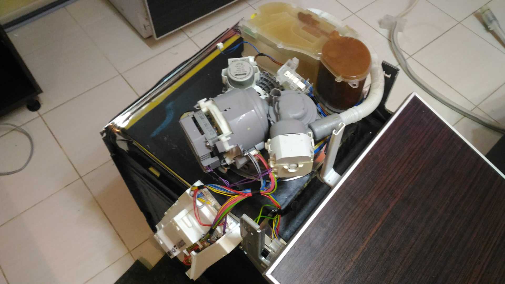 Ошибка е15 в посудомоечной машине bosch: как исправить, нарисован кран, siemens, коды, что делать, устранить